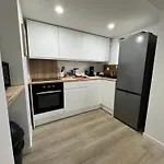 Appartement Premium Parking Privé Emplacement Stratégique Idéal Séjours Pro&famille *
